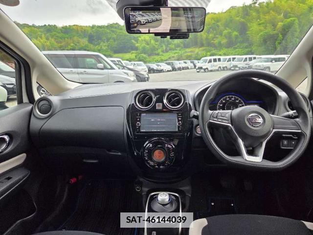 Nissan NOTE 2017-08 7808514-7