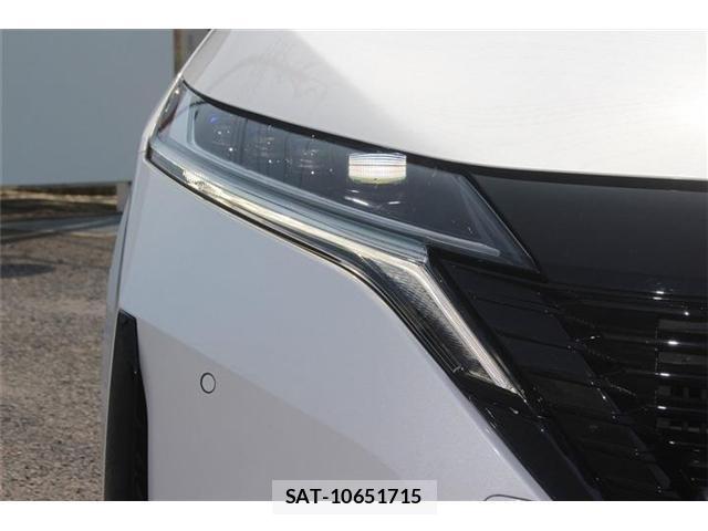 Nissan NOTE 2021-10 7808829-17