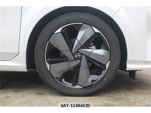 Nissan NOTE 2022-01 7809447-14