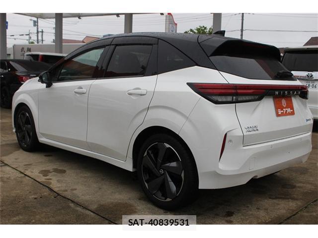 Nissan NOTE 2021-11 7809449-10