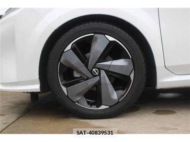 Nissan NOTE 2021-11 7809449-17