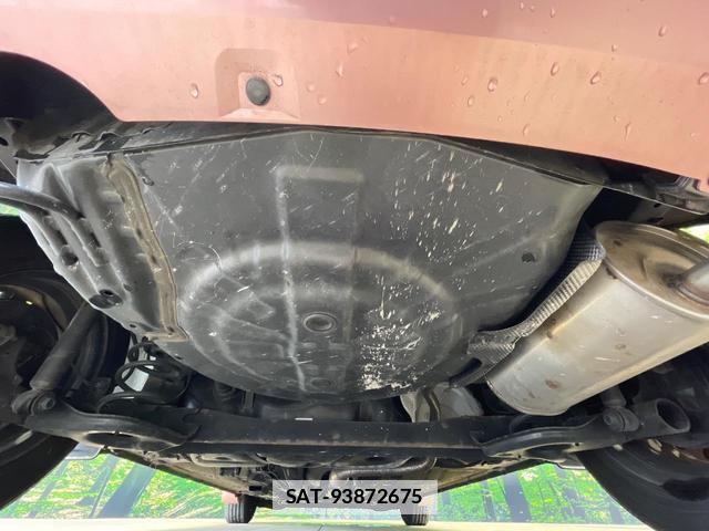 Nissan NOTE 2017-06 7809699-18