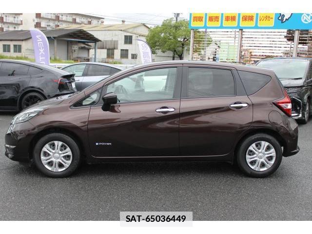 Nissan NOTE 2019-10 7809716-10