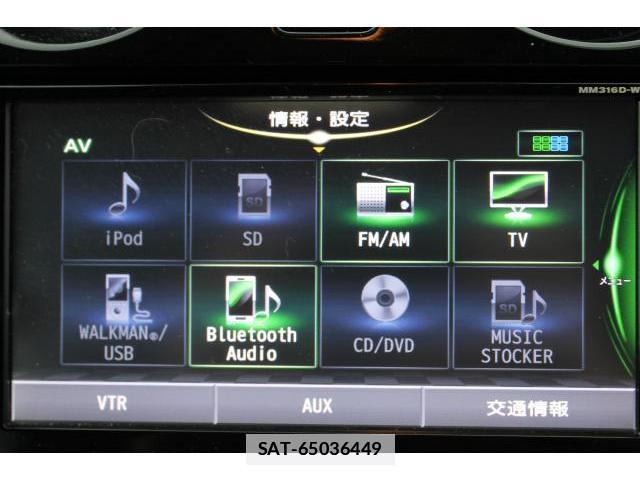 Nissan NOTE 2019-10 7809716-13