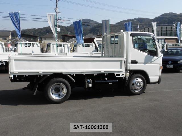 Nissan NT450 ATLAS 2018-08 7796431-6
