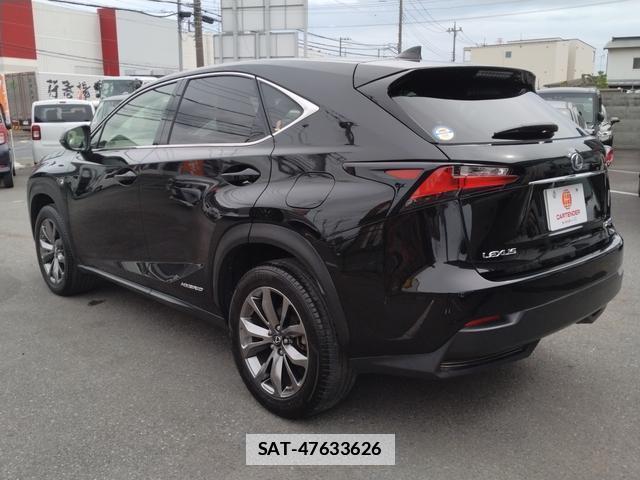 Lexus NX 2014-12 7793582-3