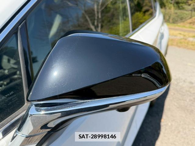 Lexus NX 2019-09 7794380-9