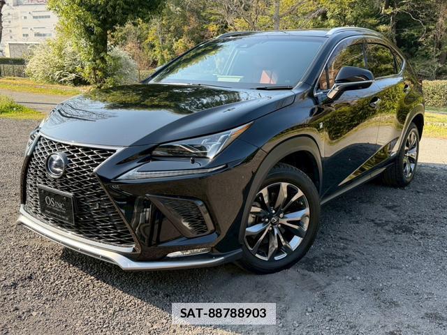 Lexus NX 2018-01 7794391-0