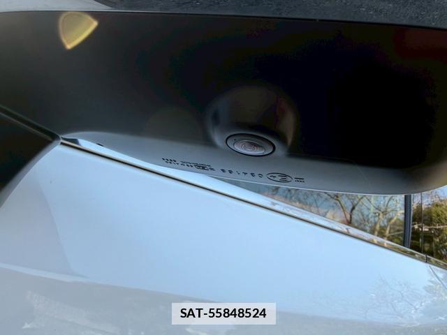 Lexus NX 2018-04 7794396-11
