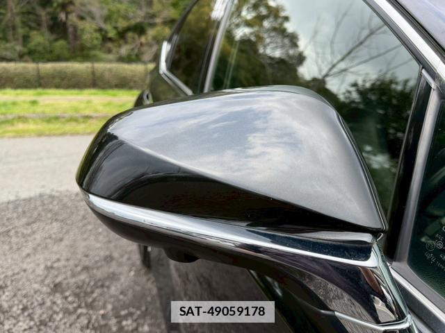 Lexus NX 2018-01 7794399-16
