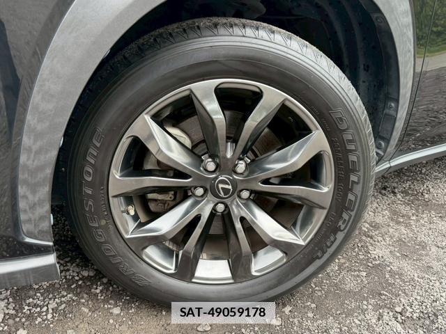 Lexus NX 2018-01 7794399-2