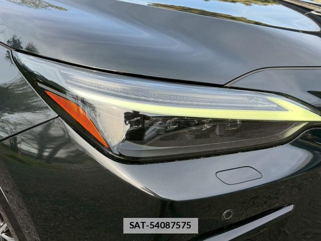Lexus NX 2022-02 7794401-13