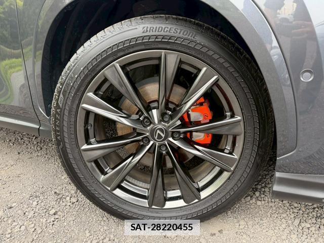 Lexus NX 2023-10 7794410-15