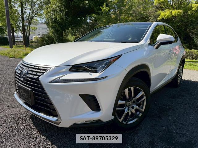 Lexus NX 2017-09 7794420-1