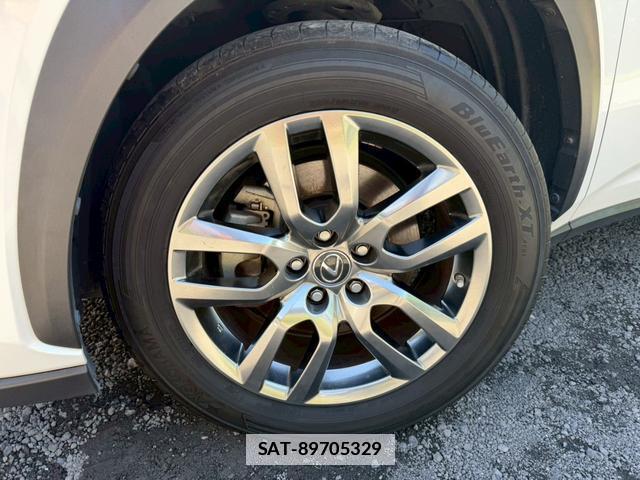 Lexus NX 2017-09 7794420-6
