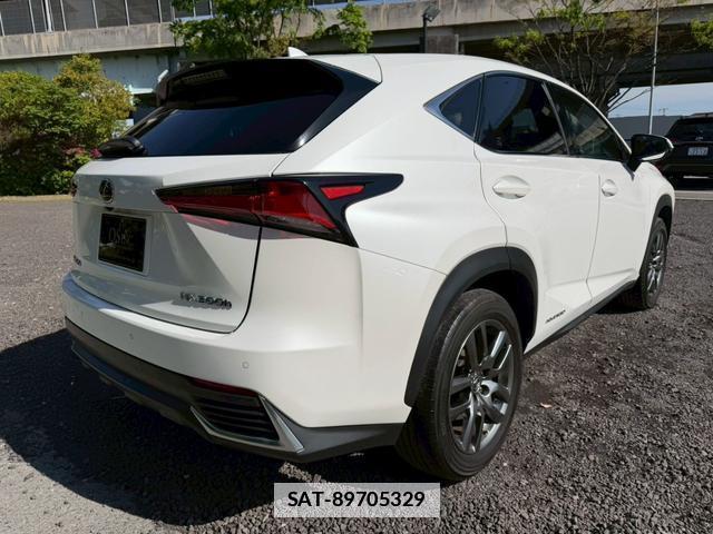 Lexus NX 2017-09 7794420-7