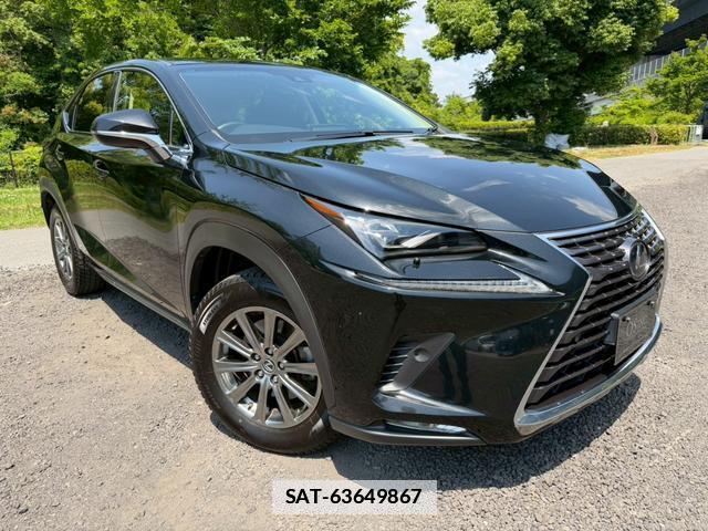 Lexus NX 2018-04 7794428-5