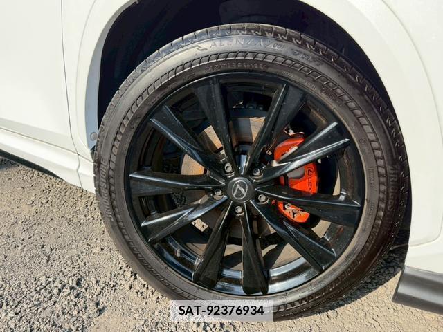 Lexus NX 2023-04 7794433-16