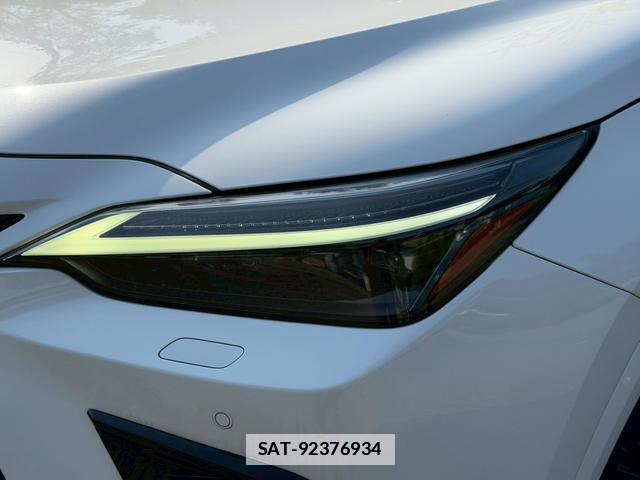 Lexus NX 2023-04 7794433-4