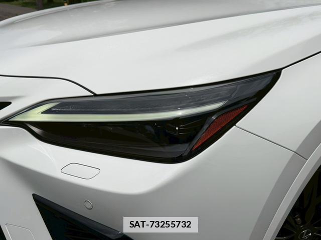 Lexus NX 2023-08 7794453-4