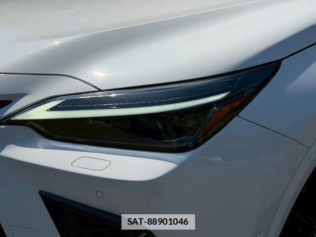 Lexus NX 2024-10 7794460-4