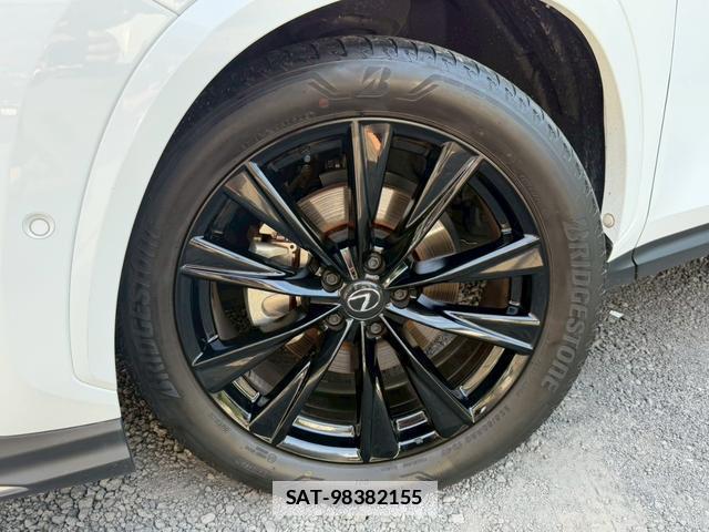 Lexus NX 2023-05 7794464-7