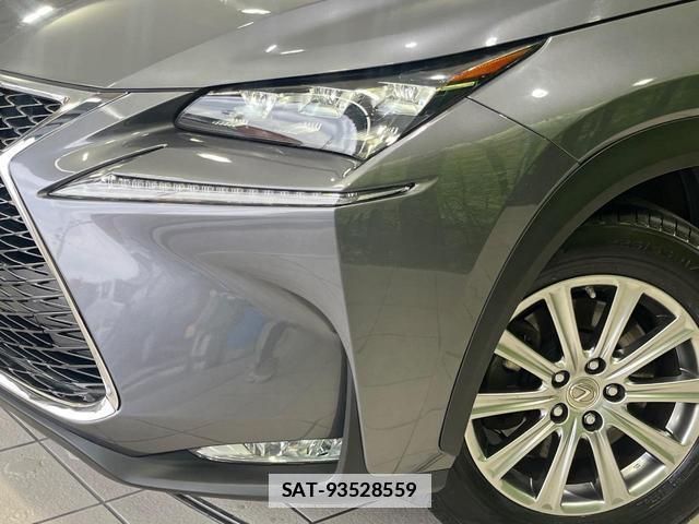 Lexus NX 2015-05 7794541-12