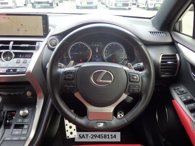 Lexus NX 2017-11 7797309-18