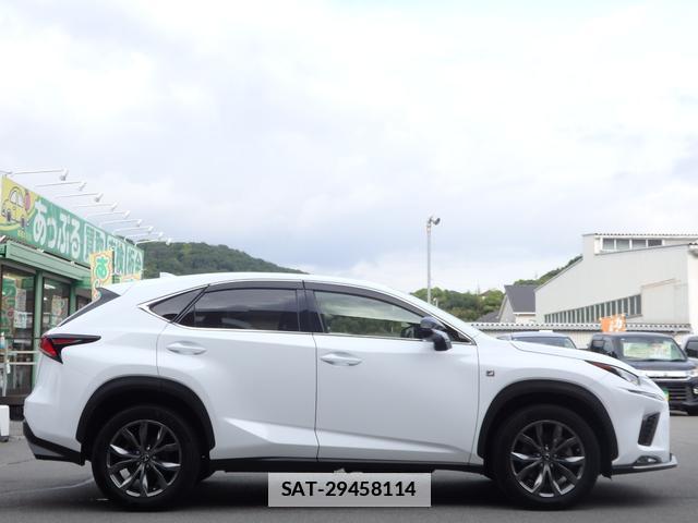 Lexus NX 2017-11 7797309-4