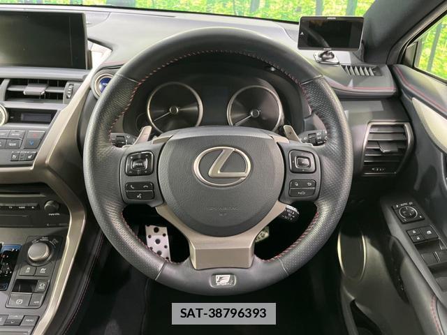 Lexus NX 2015-02 7797545-10