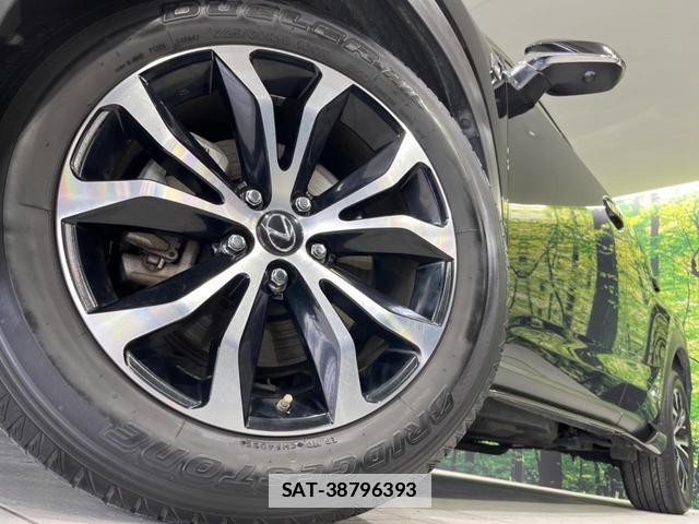 Lexus NX 2015-02 7797545-12