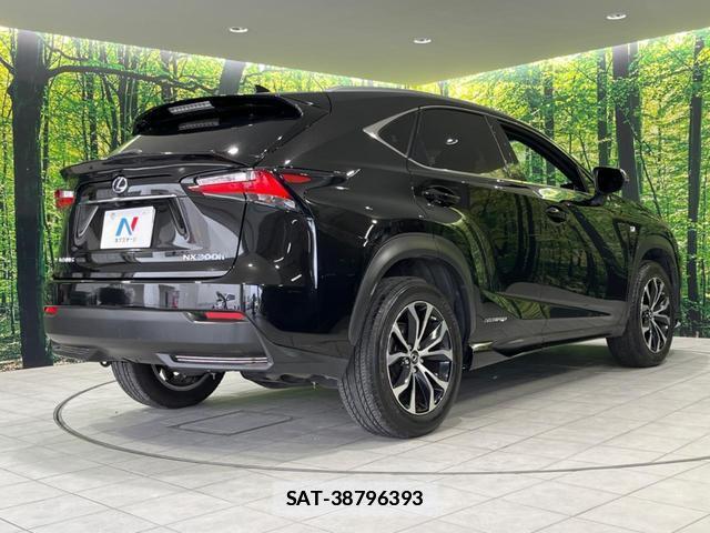 Lexus NX 2015-02 7797545-16