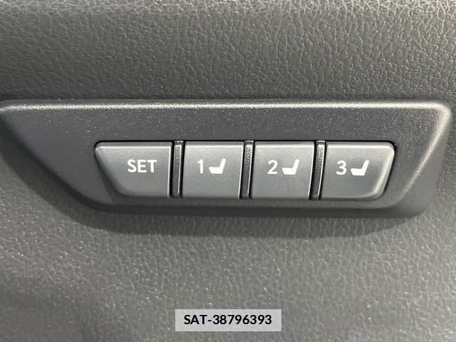 Lexus NX 2015-02 7797545-5