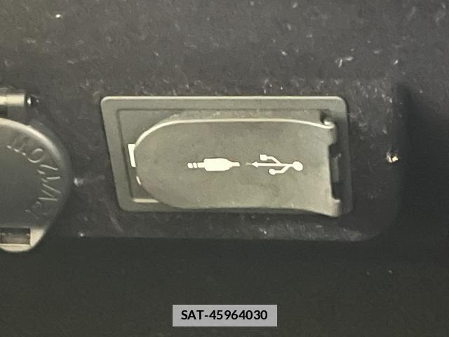 Lexus NX 2014-09 7801895-18