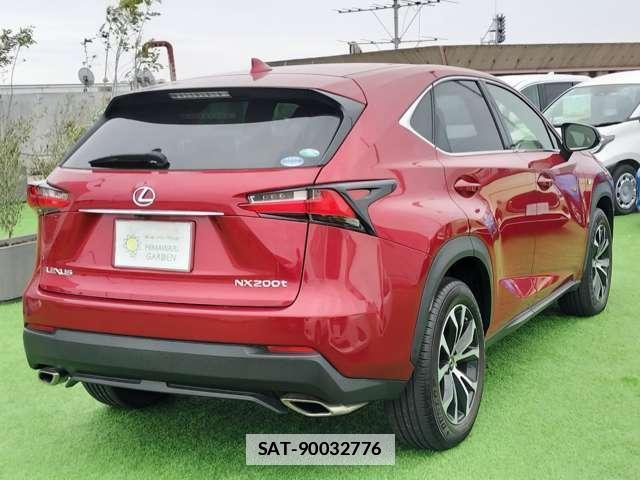 Lexus NX 2014-10 7802332-1