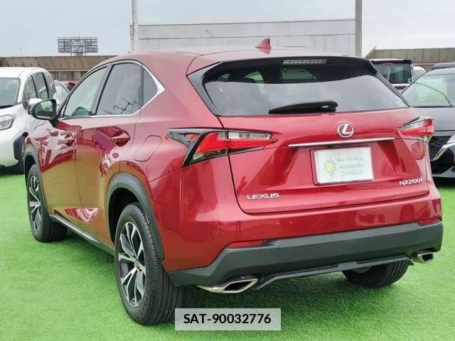 Lexus NX 2014-10 7802332-3