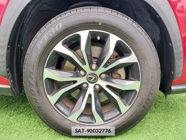 Lexus NX 2014-10 7802332-7