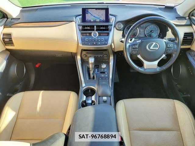 Lexus NX 2016-08 7802361-4