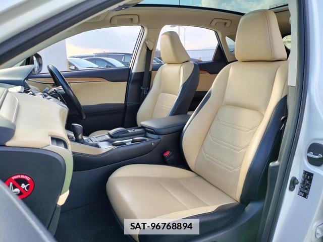 Lexus NX 2016-08 7802361-9