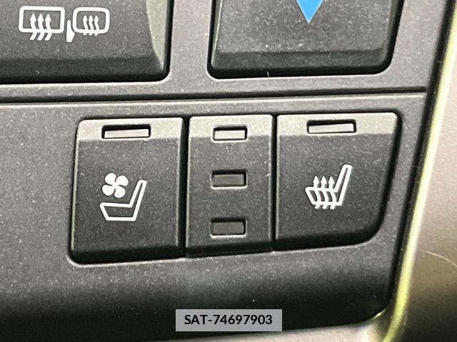 Lexus NX 2014-08 7802485-4