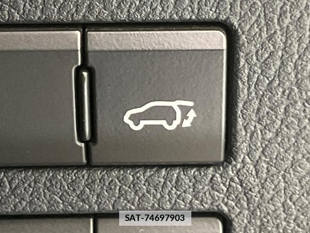 Lexus NX 2014-08 7802485-5