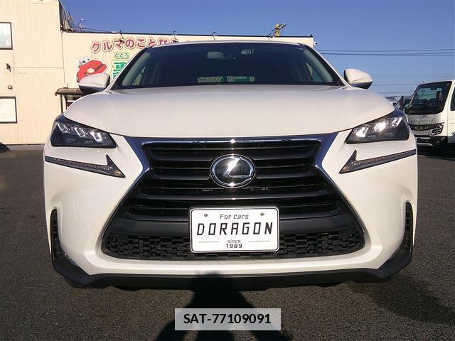 Lexus NX 2016-08 7802926-2