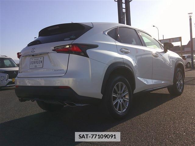 Lexus NX 2016-08 7802926-5