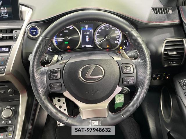 Lexus NX 2015-12 7803729-10