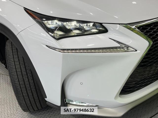 Lexus NX 2015-12 7803729-12