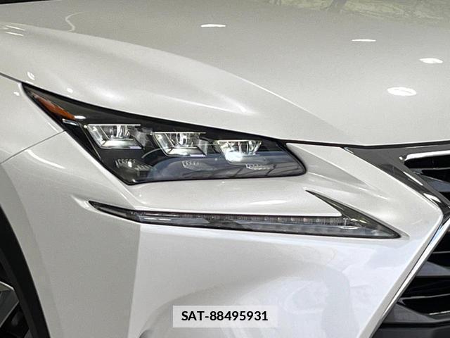 Lexus NX 2015-06 7803948-11