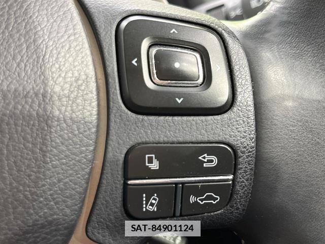 Lexus NX 2014-11 7804479-6
