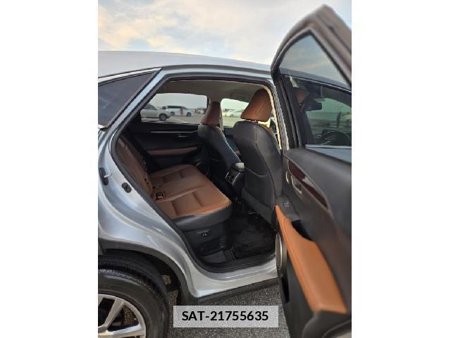 Lexus NX 2015-04 7804664-12