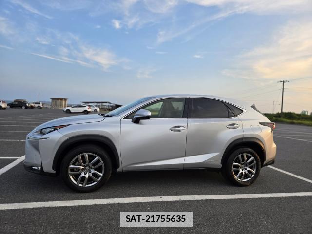 Lexus NX 2015-04 7804664-5