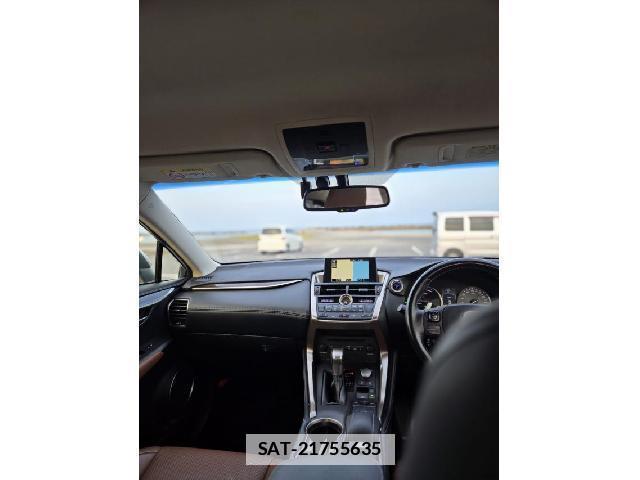 Lexus NX 2015-04 7804664-8